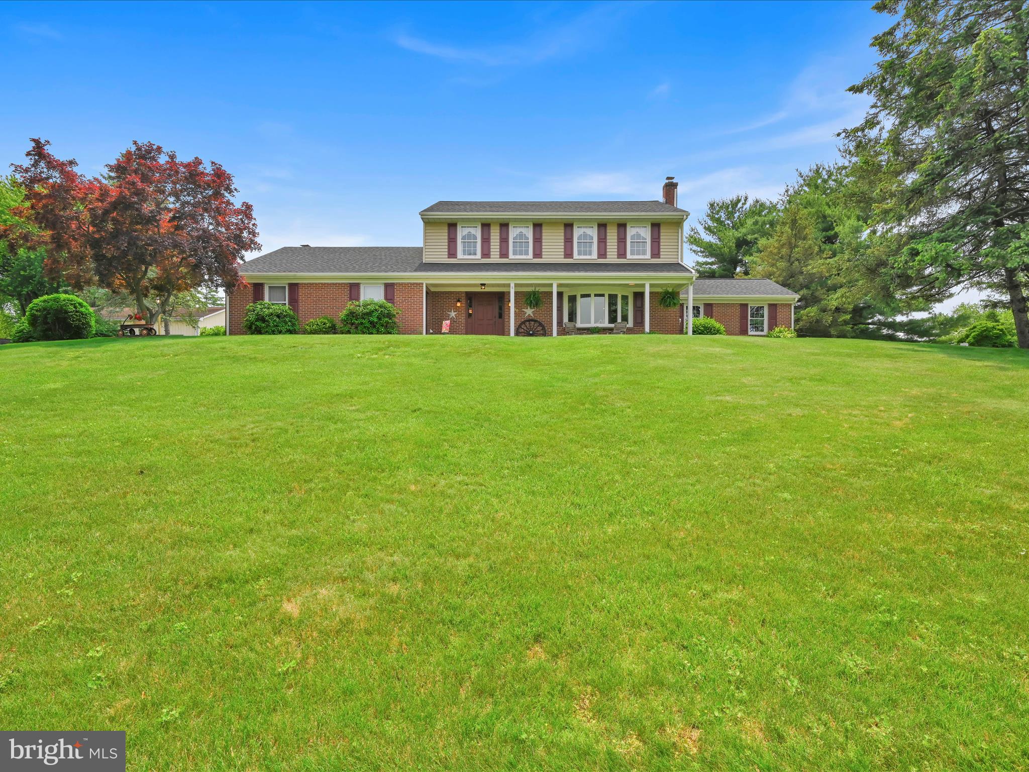 590 HI VIEW DRIVE