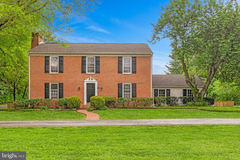 1807 THORNTON RIDGE ROAD BALTIMORE MD 21204