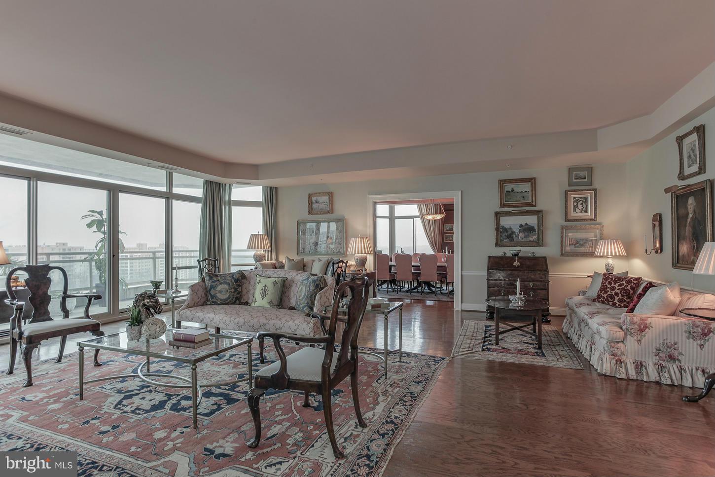 SOMERSET HOUSE CONDOS - Residential