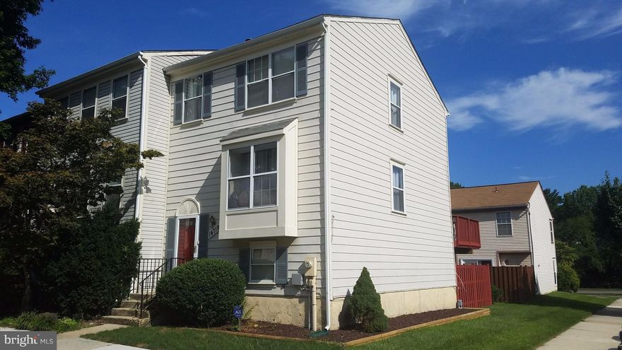 One of the largest townhouses in the area. 3 finished levels, beautiful hardwood floors, family room with fireplace and sliding door to patio with fenced yard. Big deck off dining room. Great location with easy access to Route 50, Route 301, and shopping. Bowie Town Center, Allen Pond Park, Baysox Stadium all nearby.