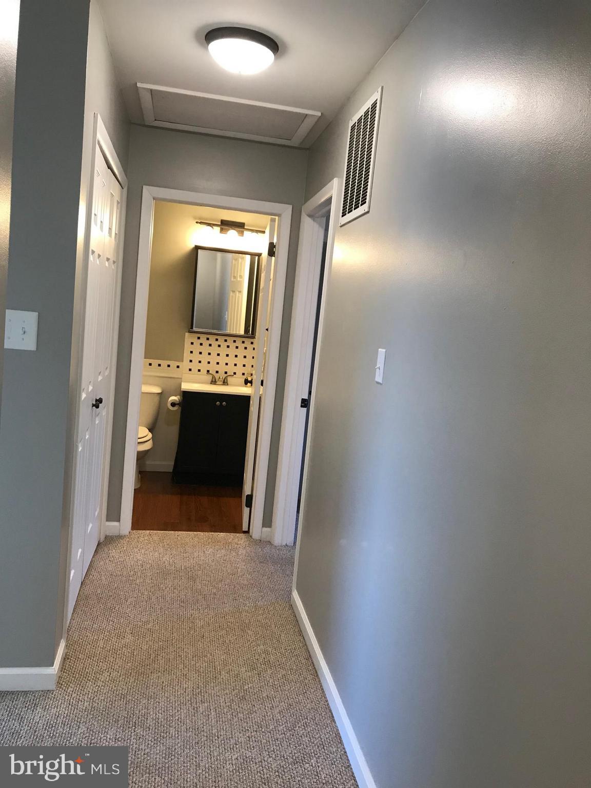 BREEZEWOOD FOREST EAST - Residential Lease