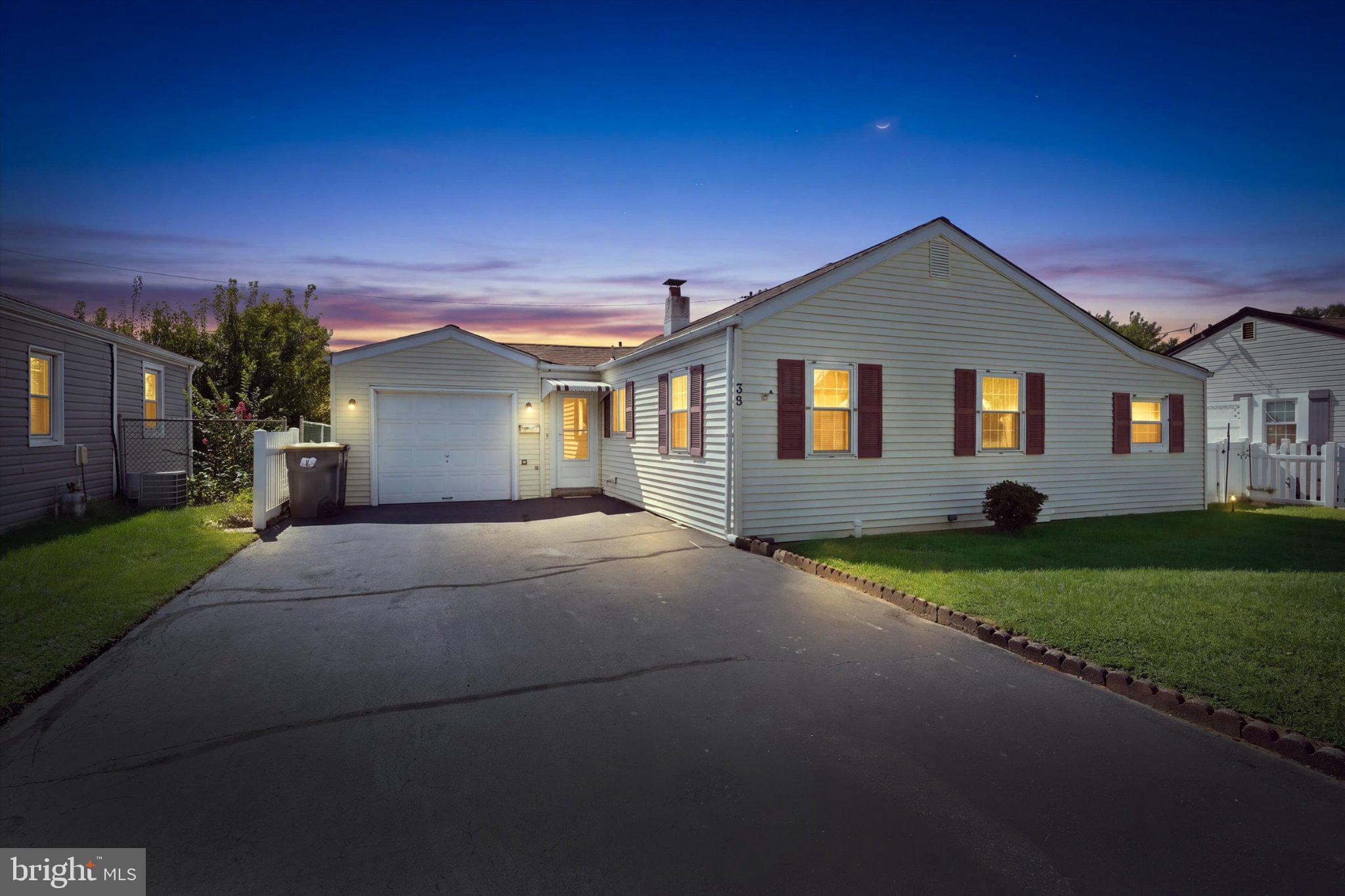 35 LYNBROOK ROAD