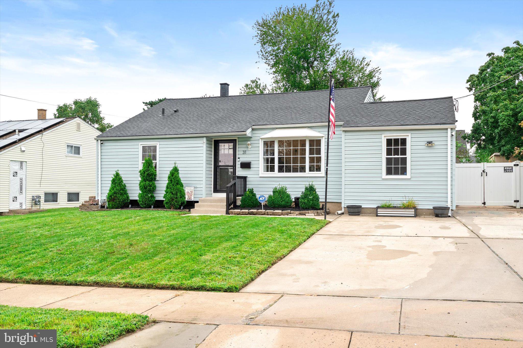31 ELTON AVENUE