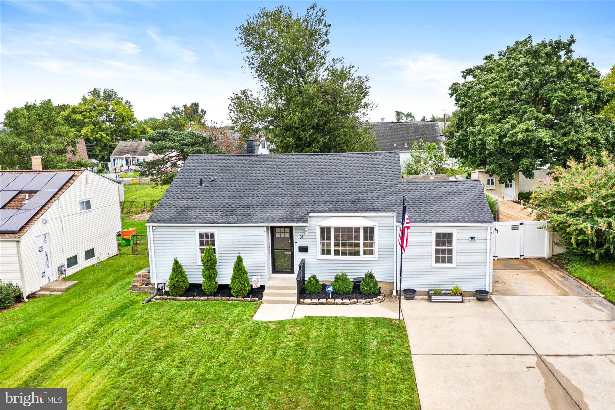 31 ELTON AVENUE
