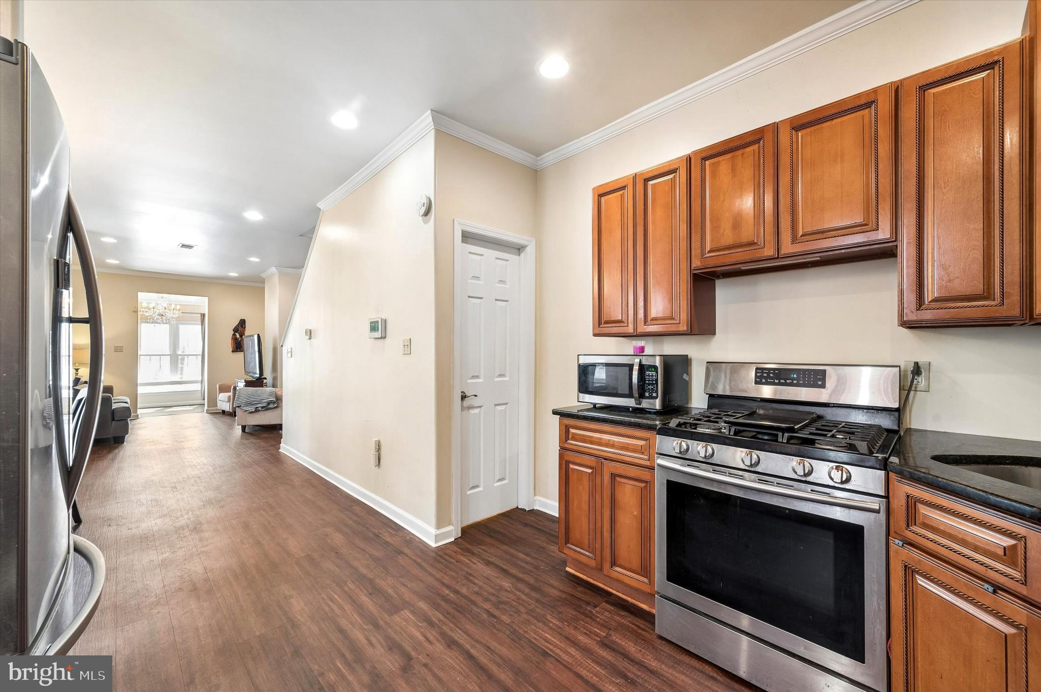 LANSDOWNE - Residential