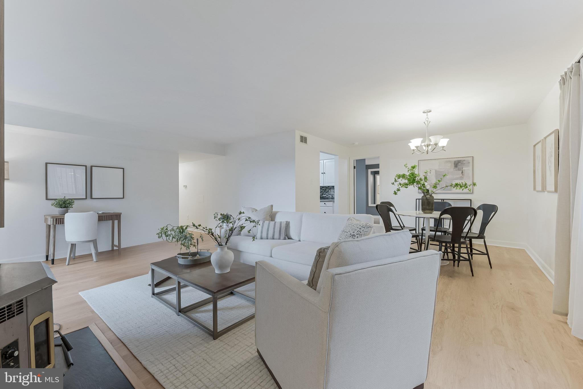 3460 SUMMIT COURT NE 3460