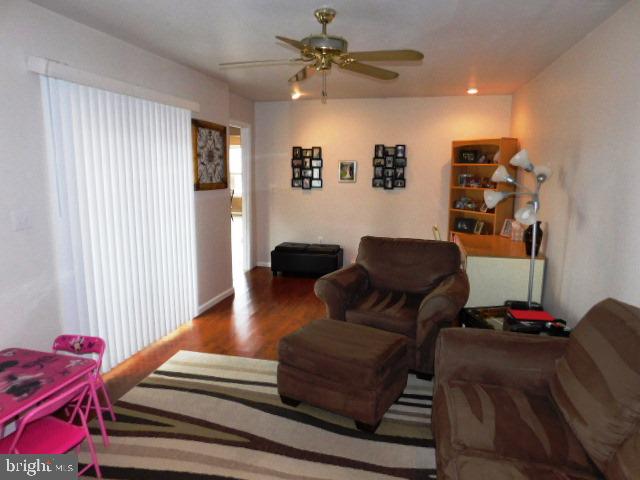 STONEBRIDGE CROSSING - Residential