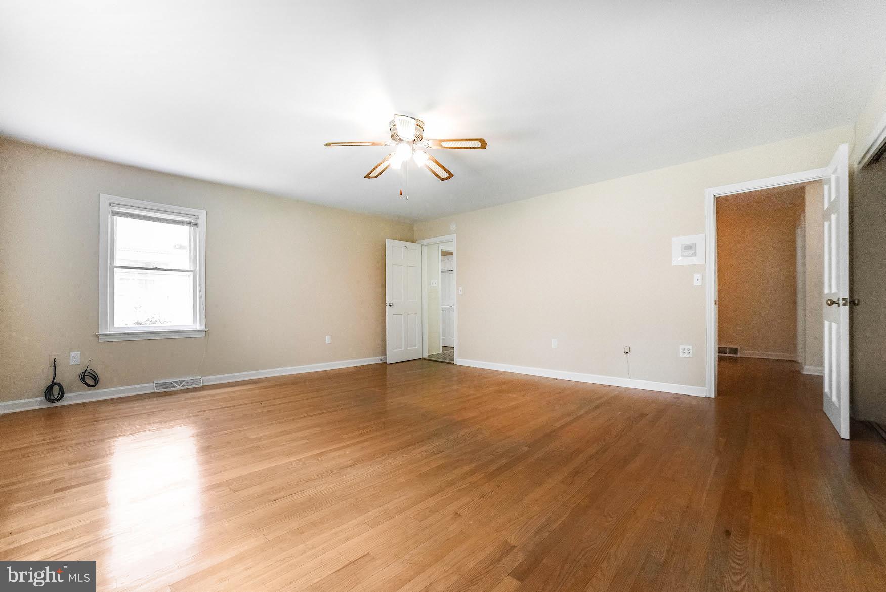 SAINT MARYS CITY - Residential