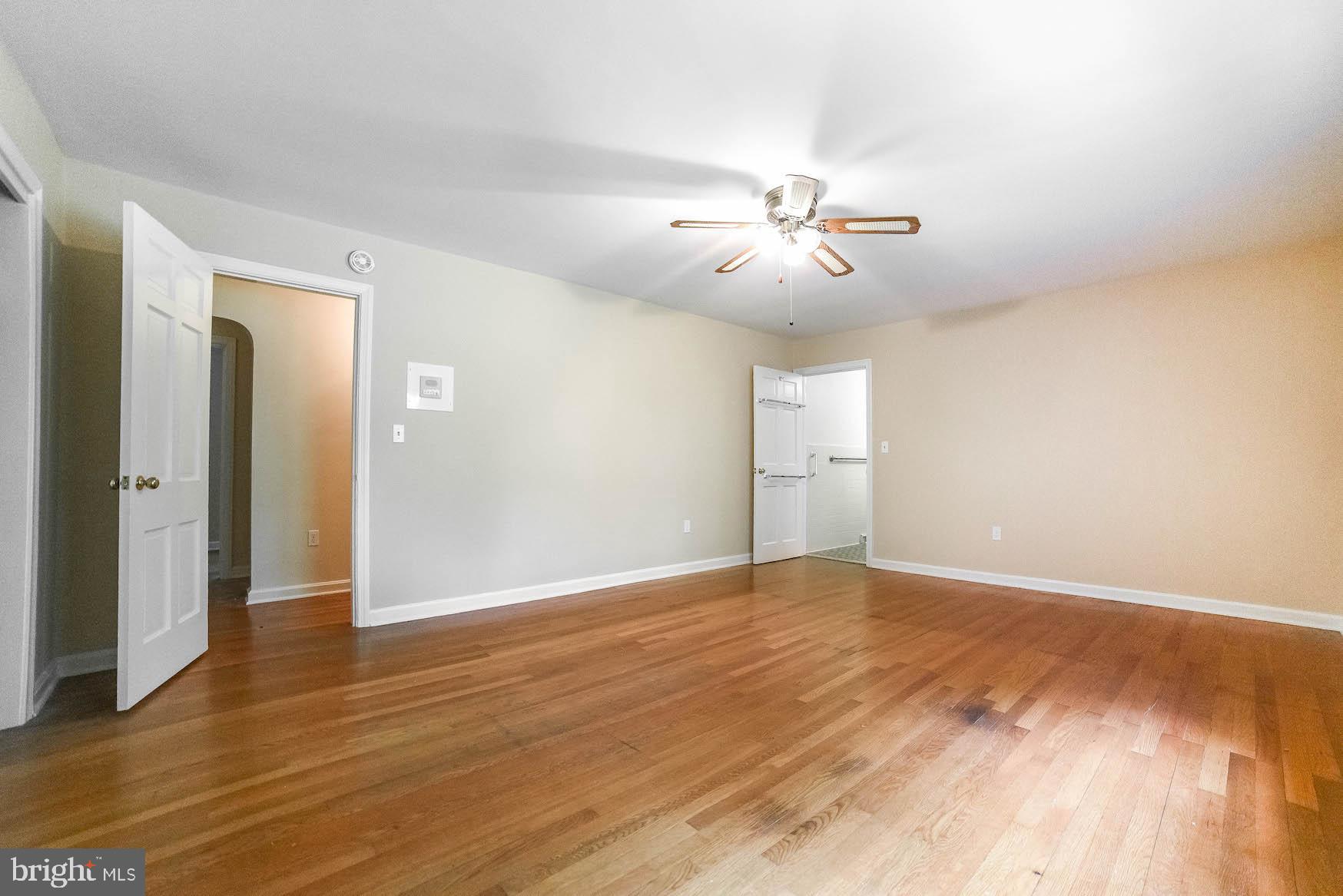 SAINT MARYS CITY - Residential