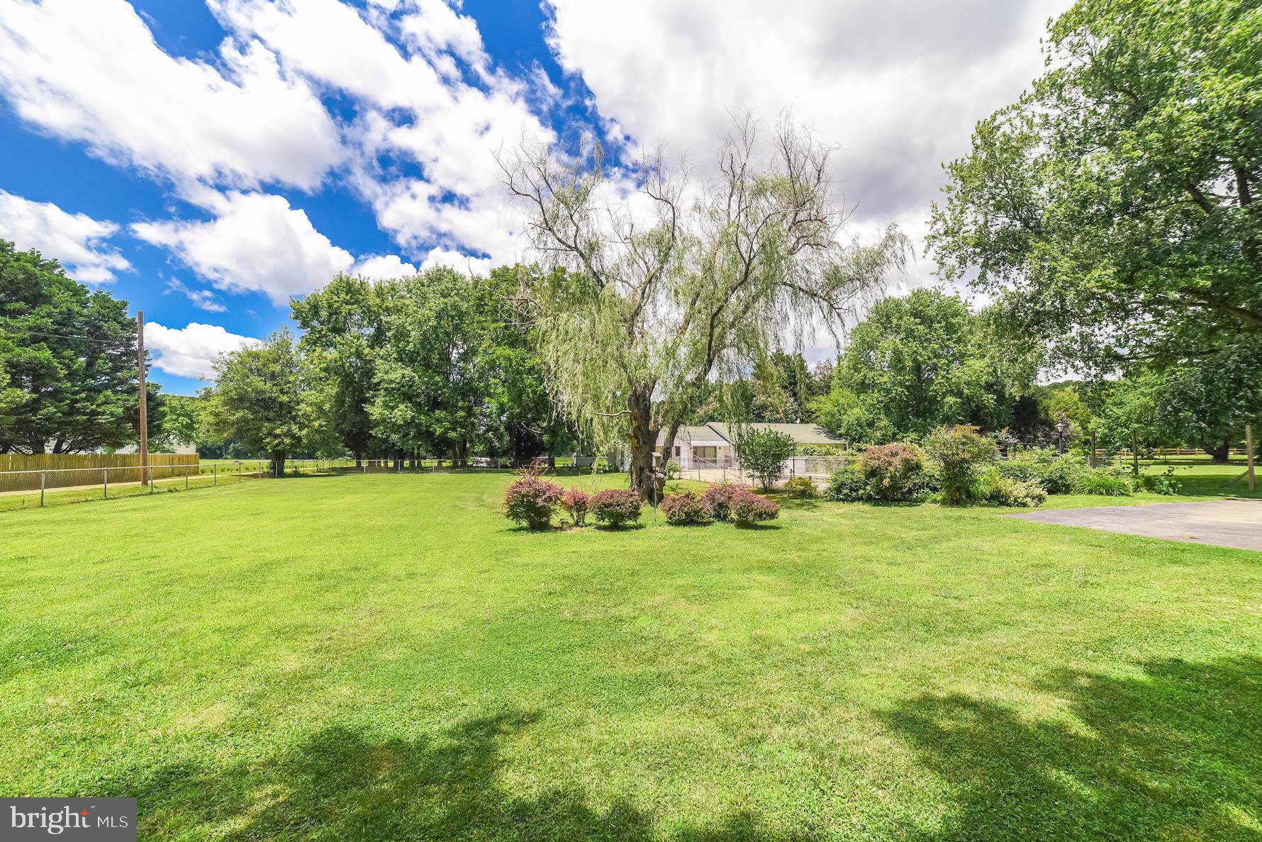 SAINT MARYS CITY - Residential