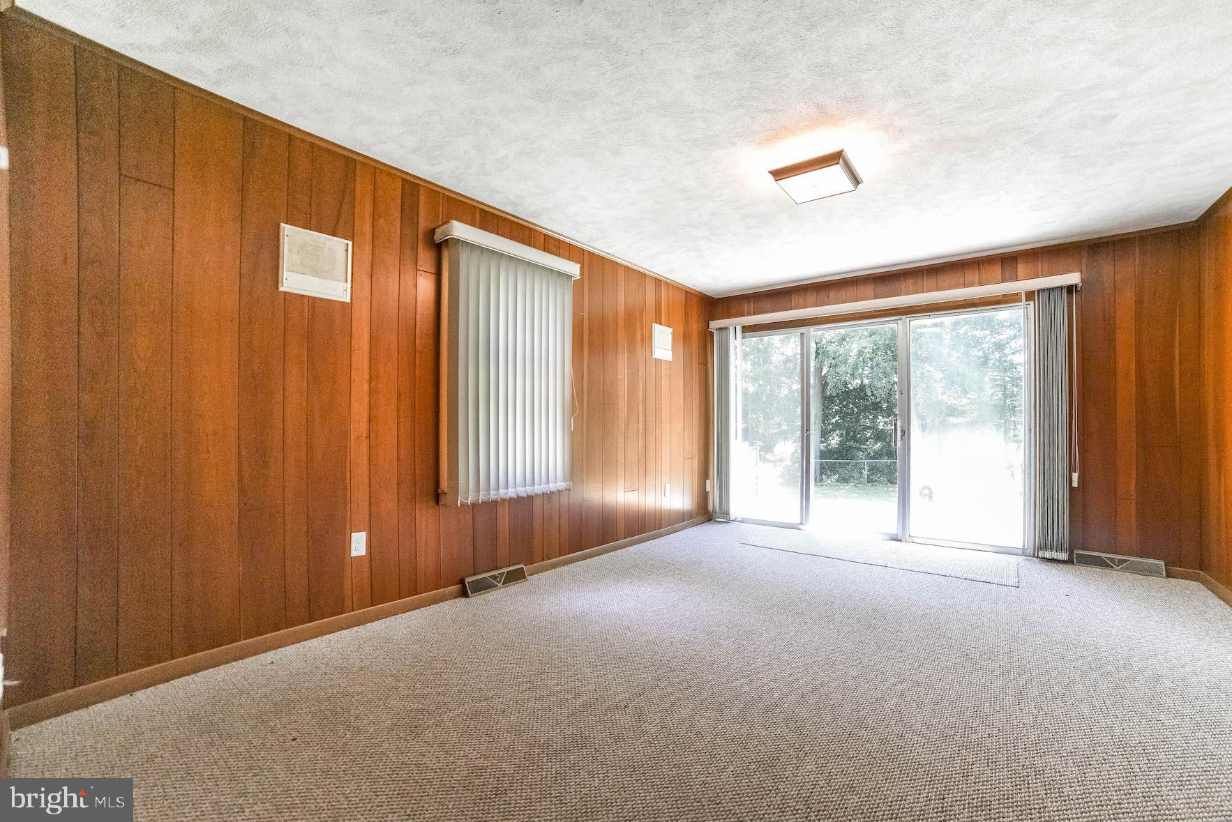 SAINT MARYS CITY - Residential