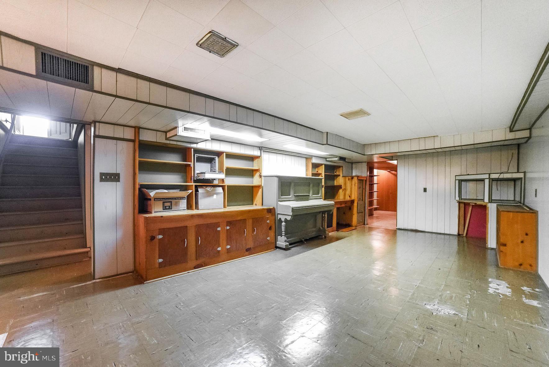 SAINT MARYS CITY - Residential