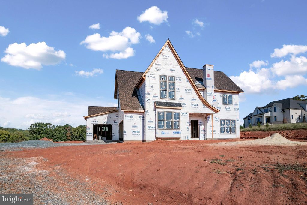 Photo of 1079 High Oaks Drive, FOREST, VA 24551 (MLS # VABV2000254)