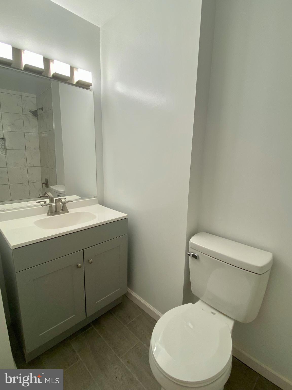 FOREST KNOLLS - Residential