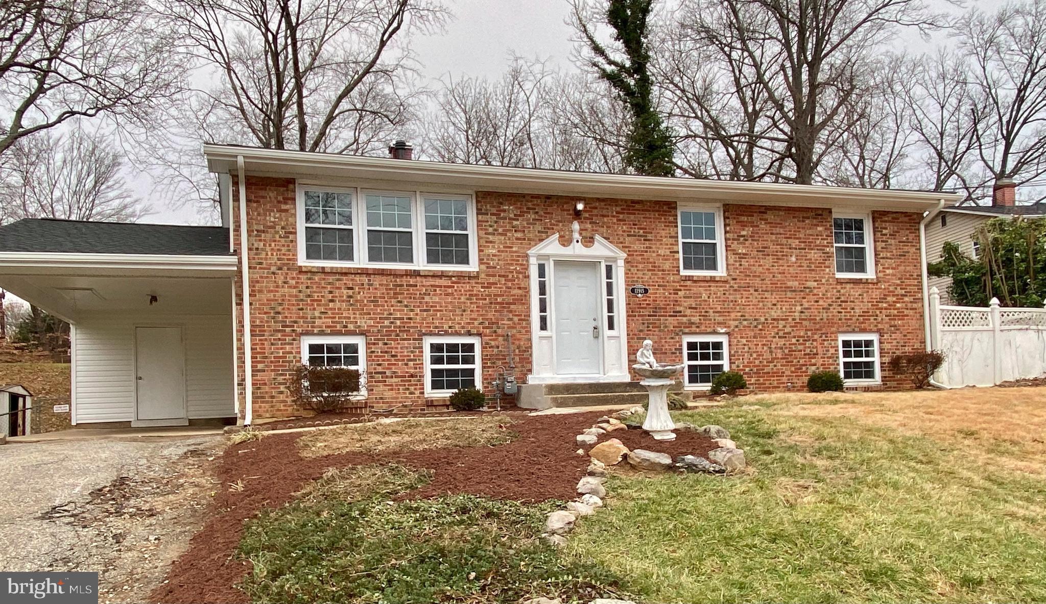 FOREST KNOLLS - Residential