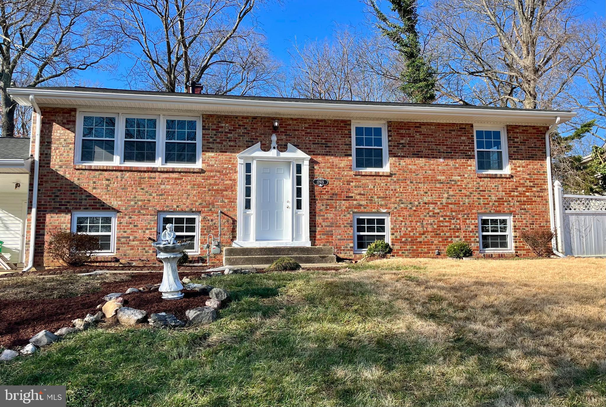 FOREST KNOLLS - Residential