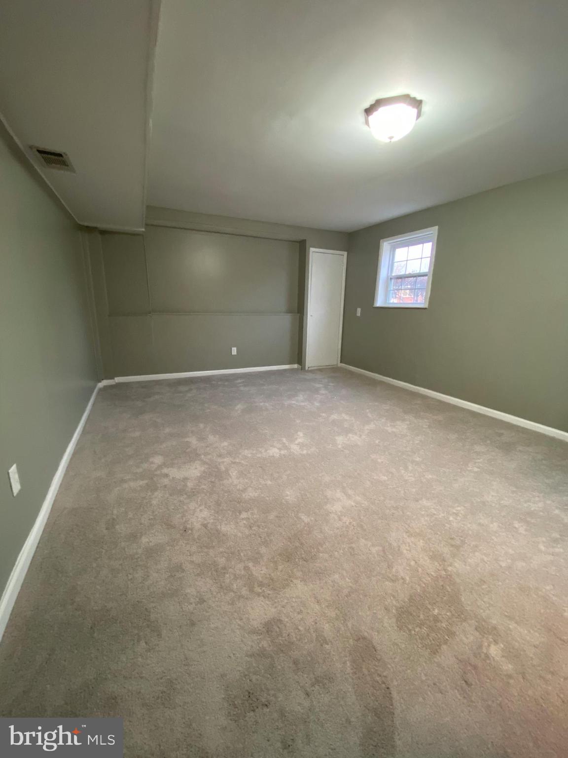 FOREST KNOLLS - Residential