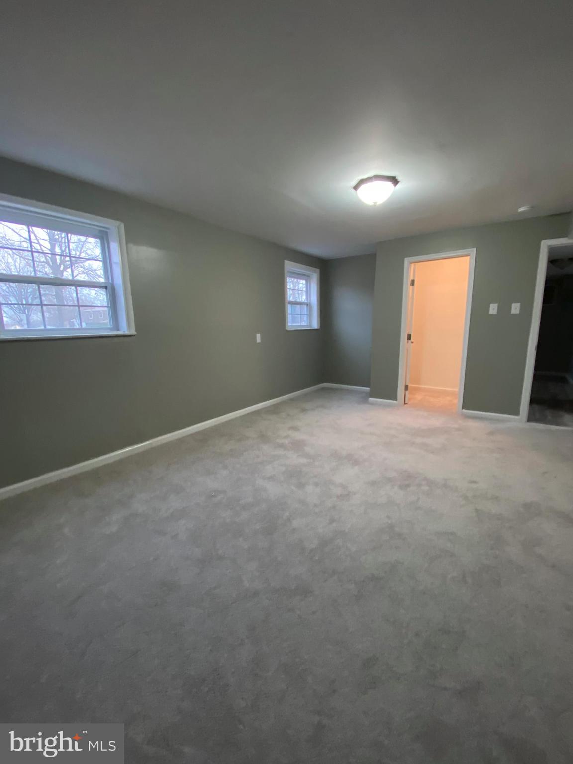 FOREST KNOLLS - Residential