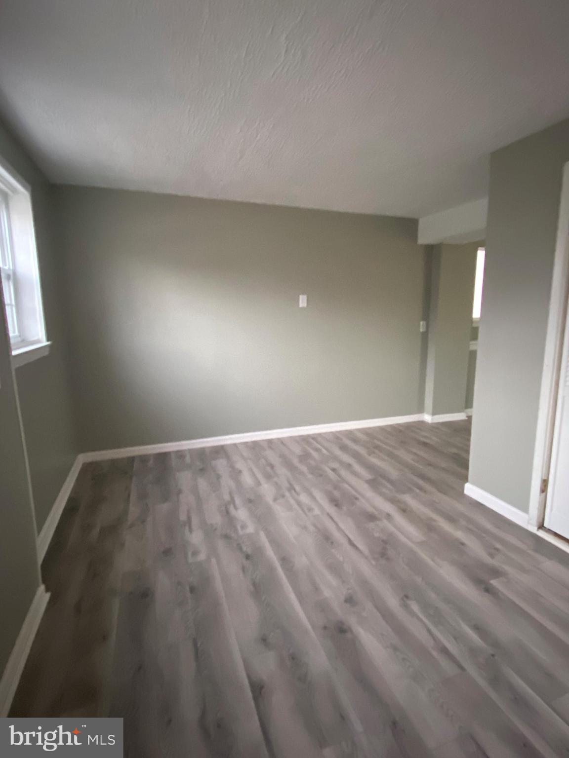 FOREST KNOLLS - Residential