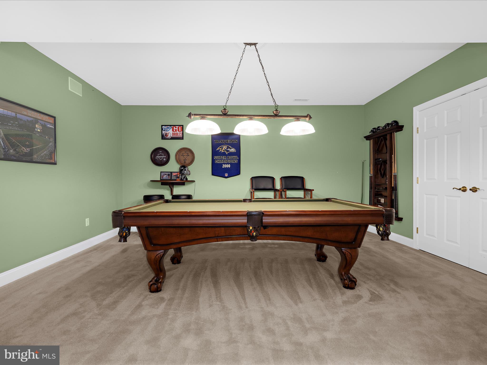 COMPASS POINTE - Residential