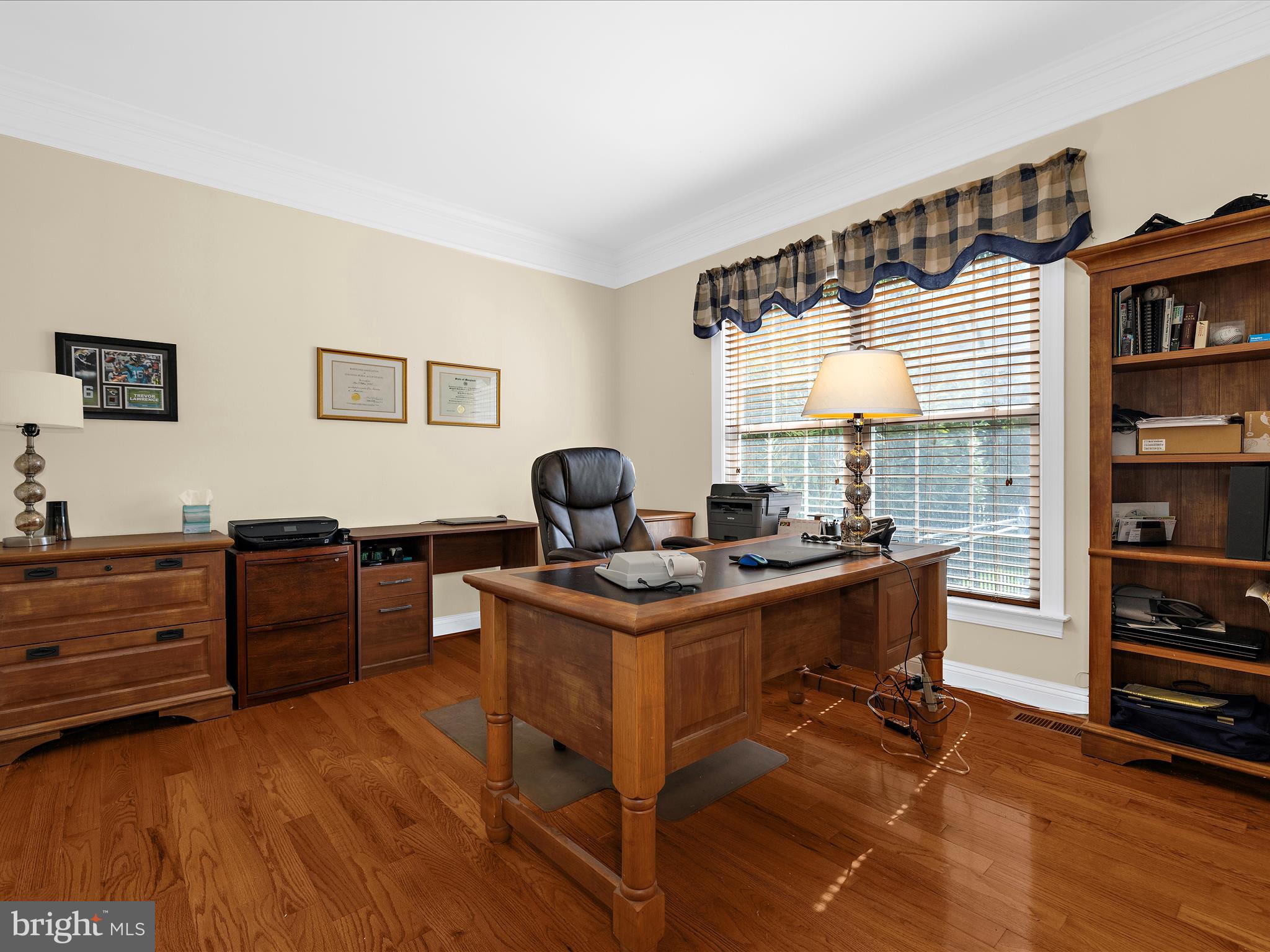 COMPASS POINTE - Residential