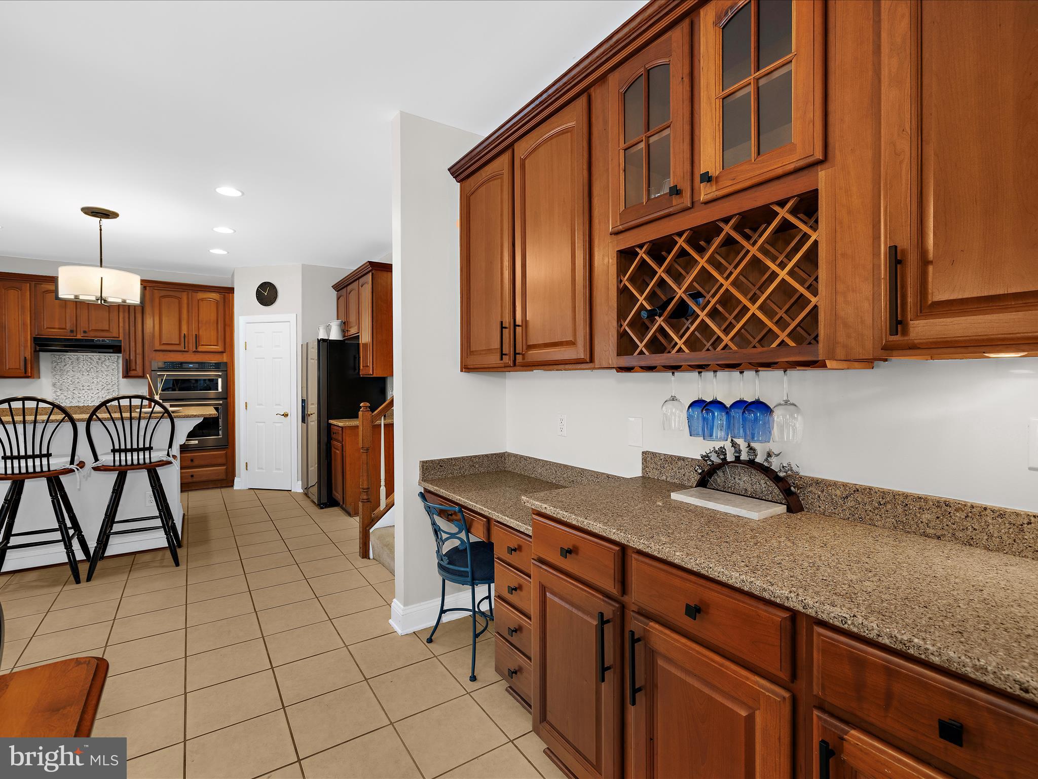 COMPASS POINTE - Residential