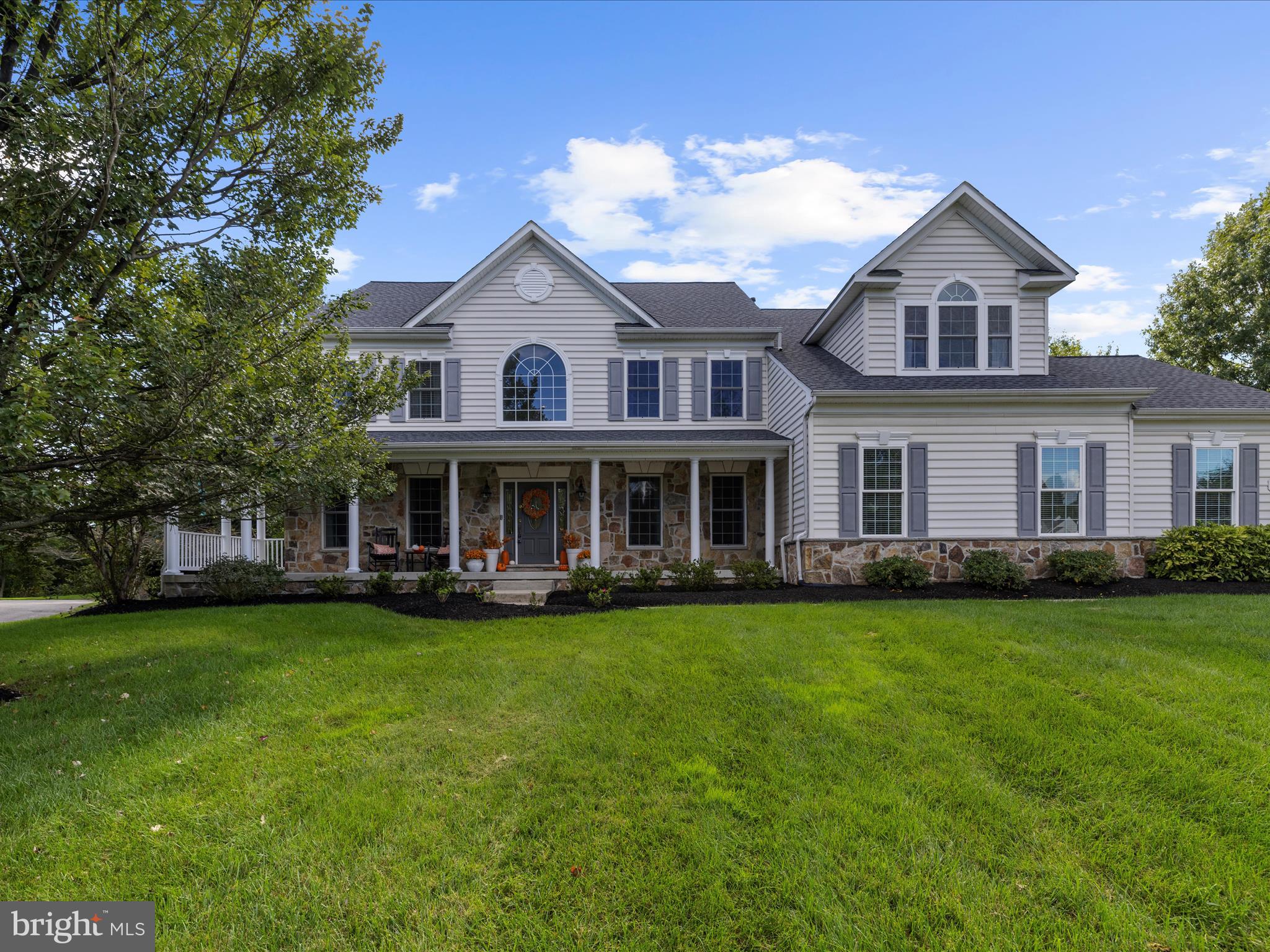 8427 TURNHOUSE COURT