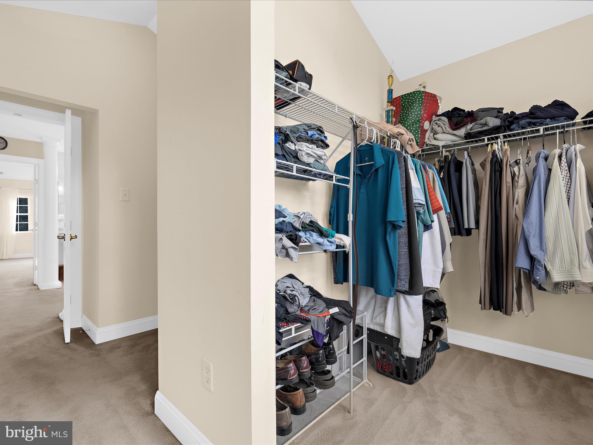 COMPASS POINTE - Residential