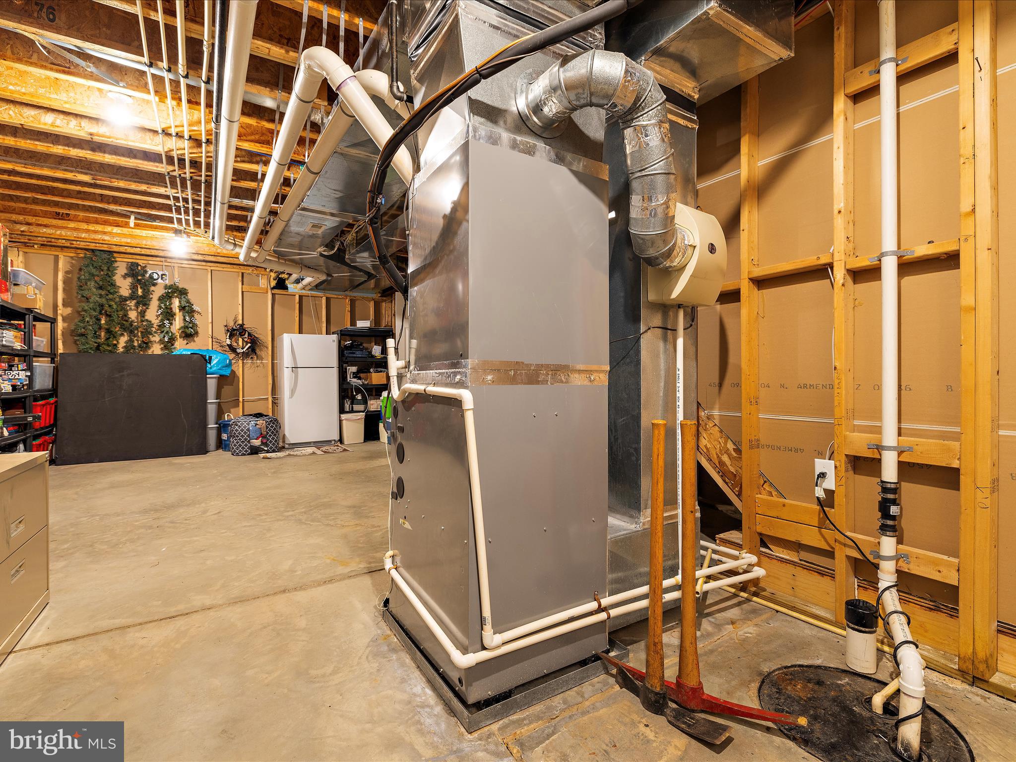 COMPASS POINTE - Residential