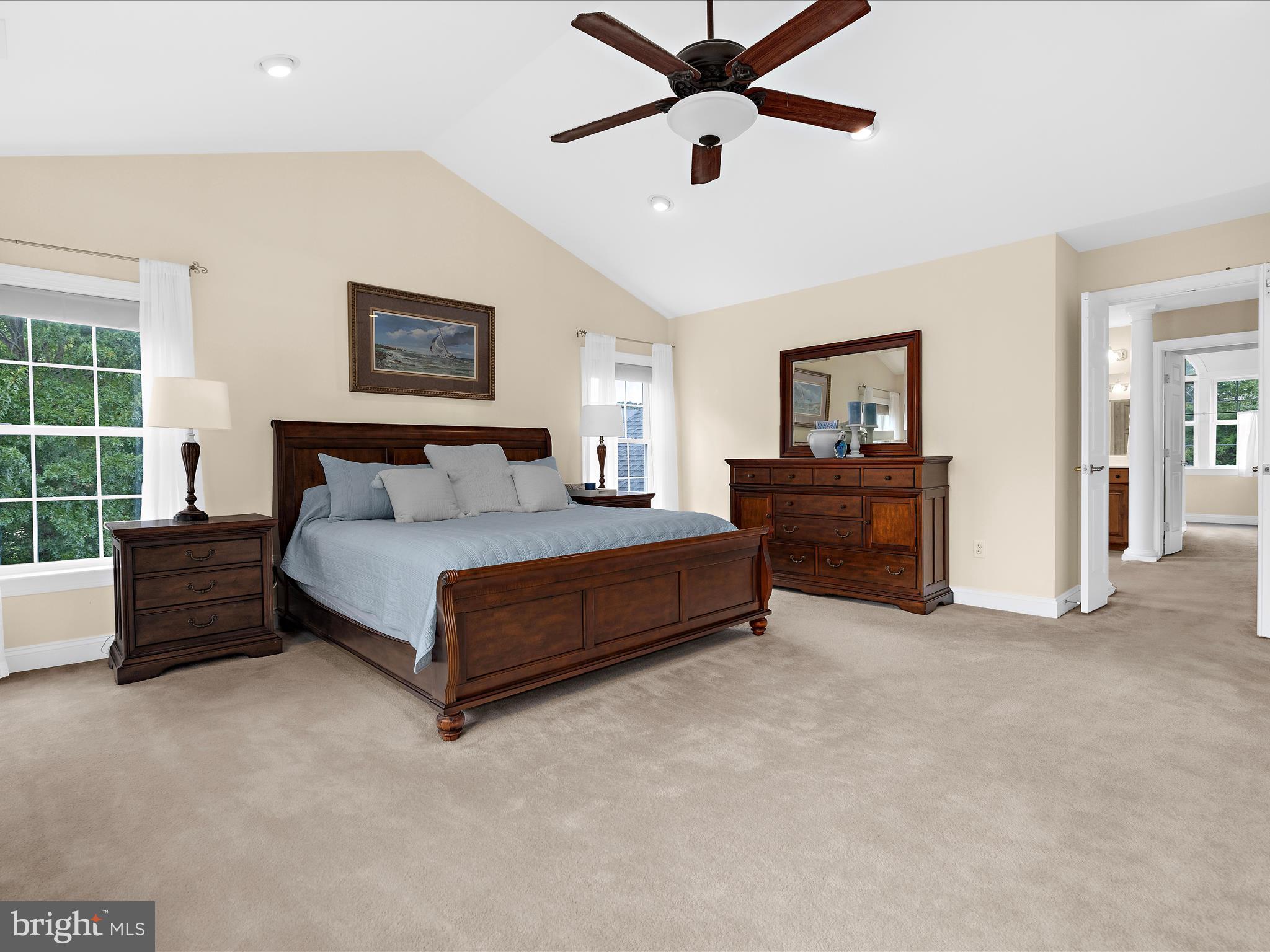 COMPASS POINTE - Residential