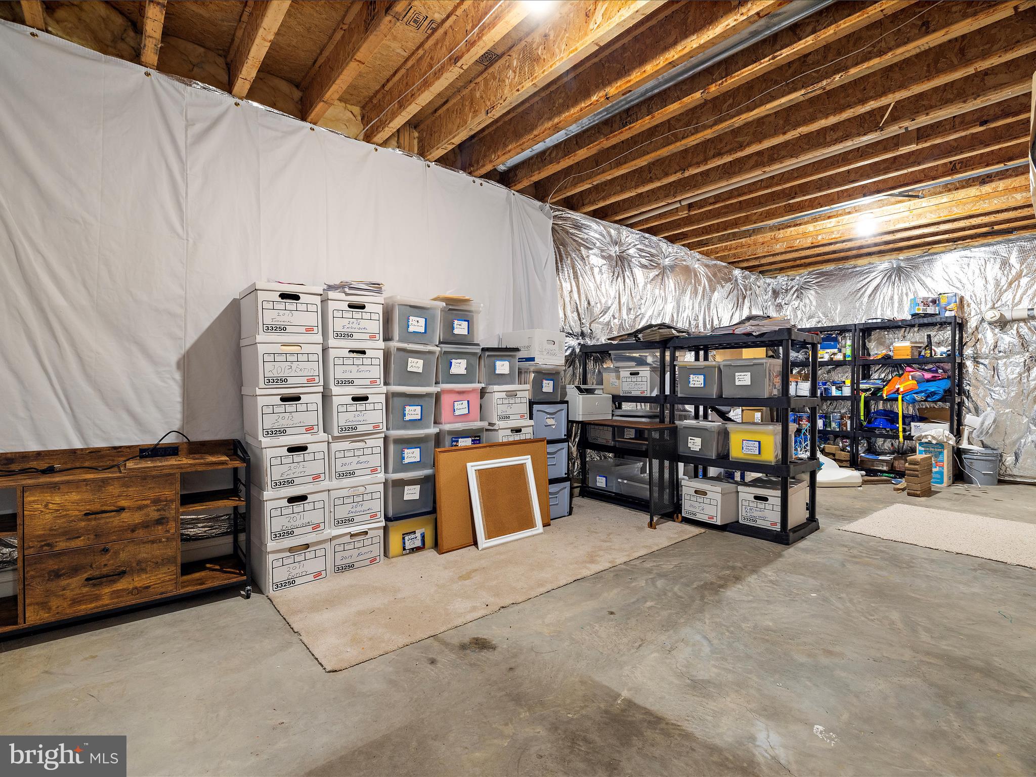 COMPASS POINTE - Residential