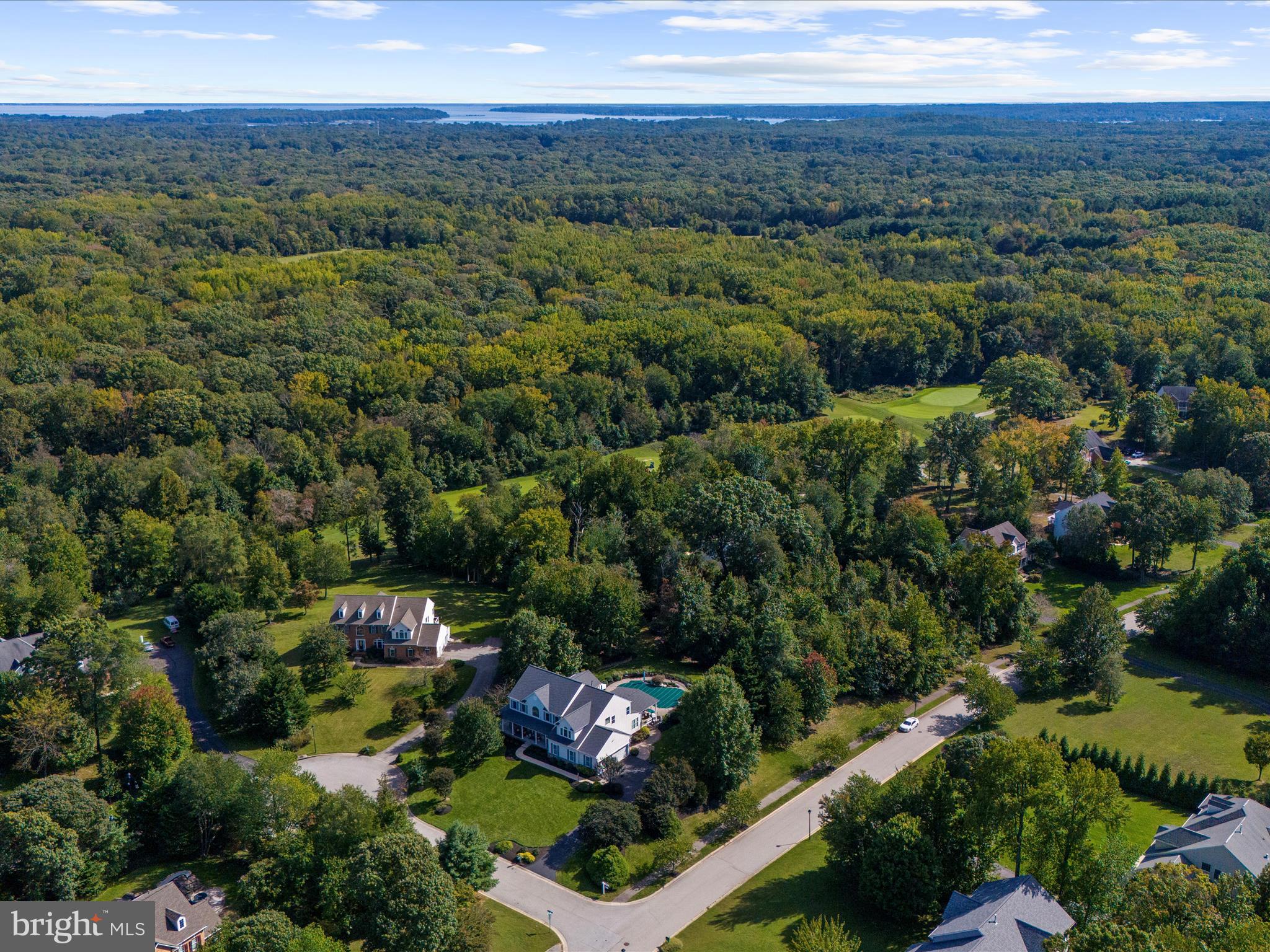 COMPASS POINTE - Residential