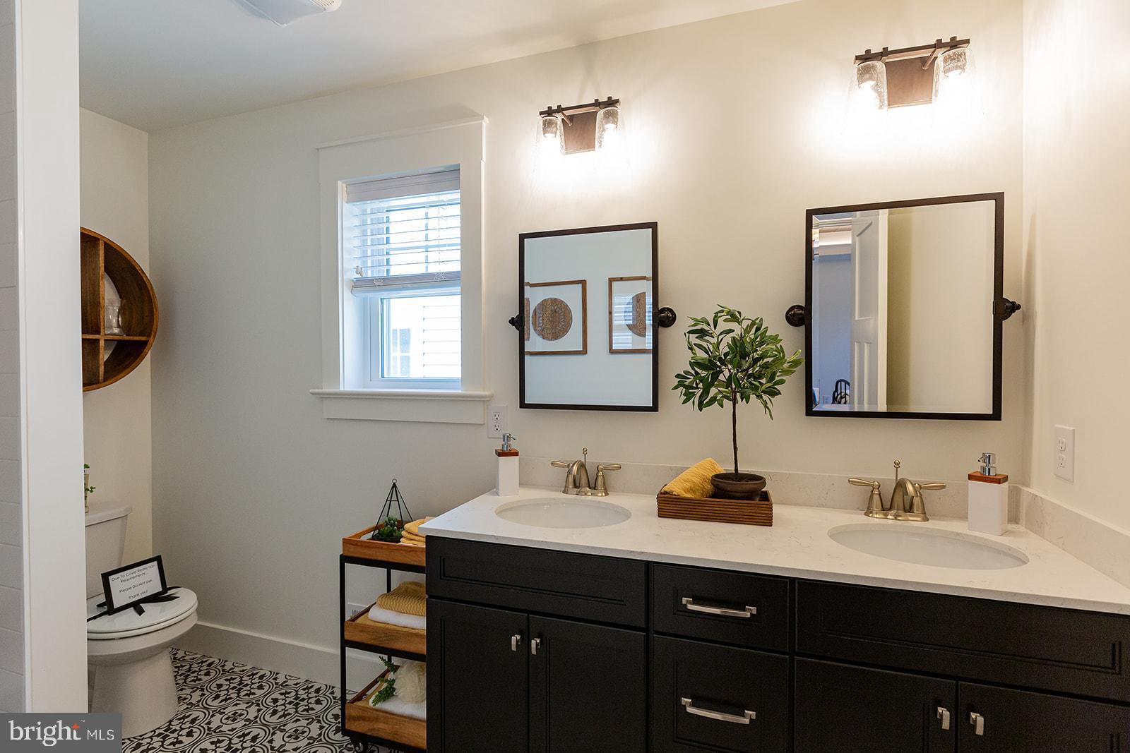 PINE VIEW ESTATES - Residential