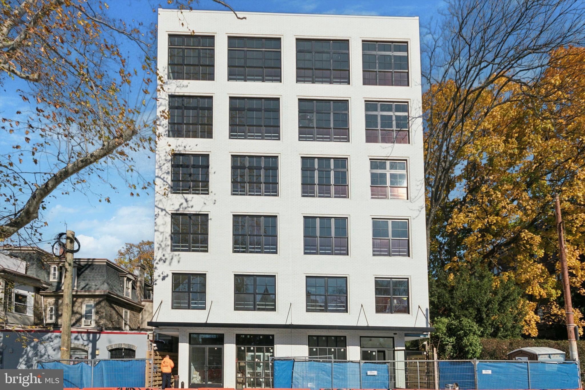 5521 WAYNE AVENUE 402