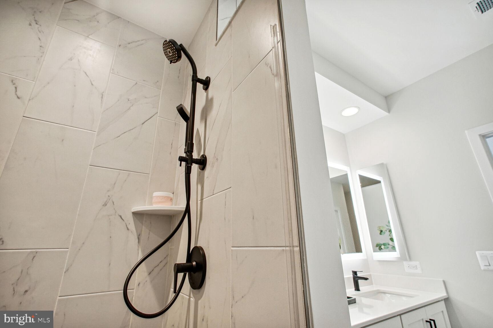 GRAHAM PARK - Residential