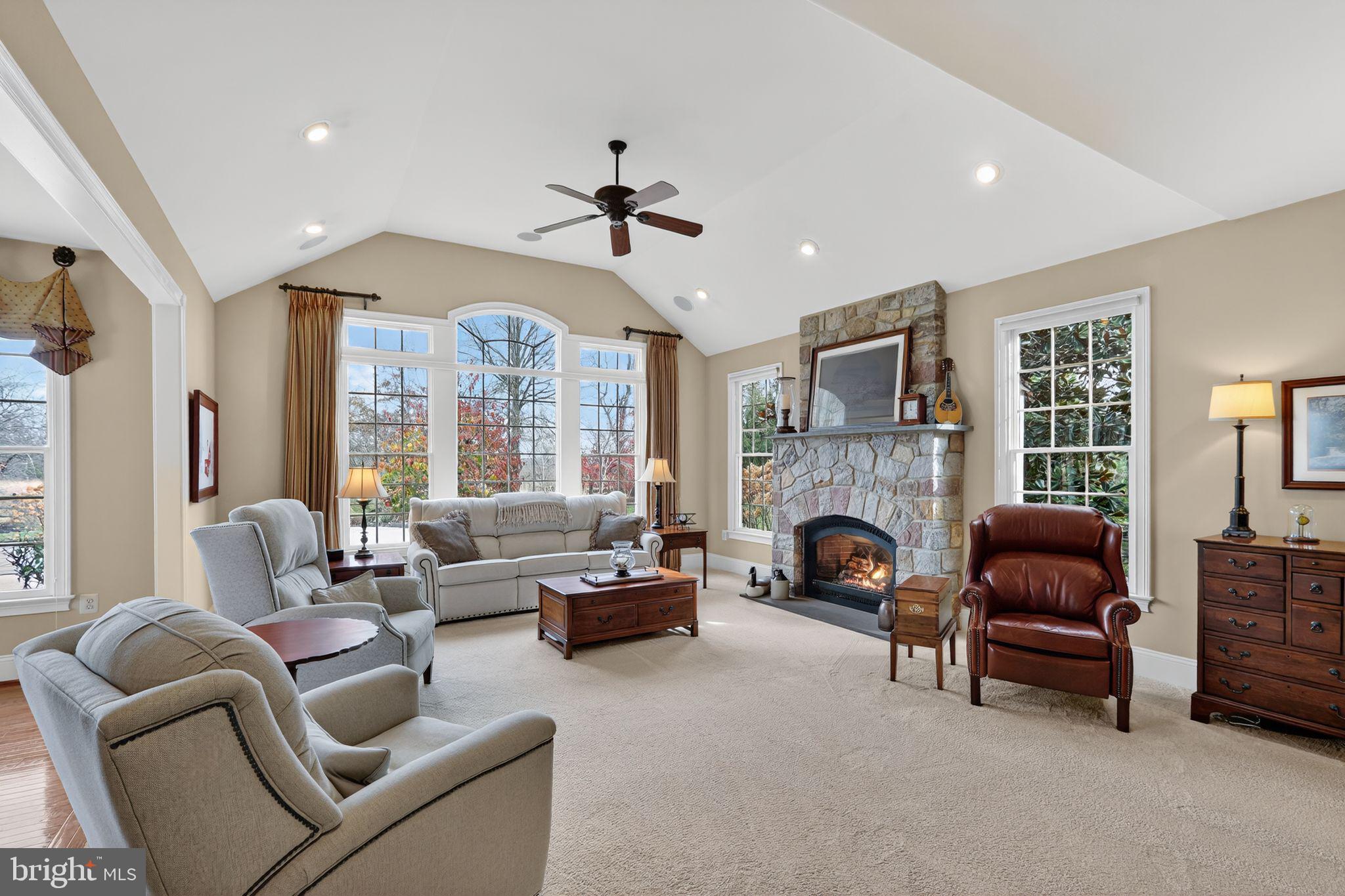 ENCLAVE AT EVANSBURG - Residential