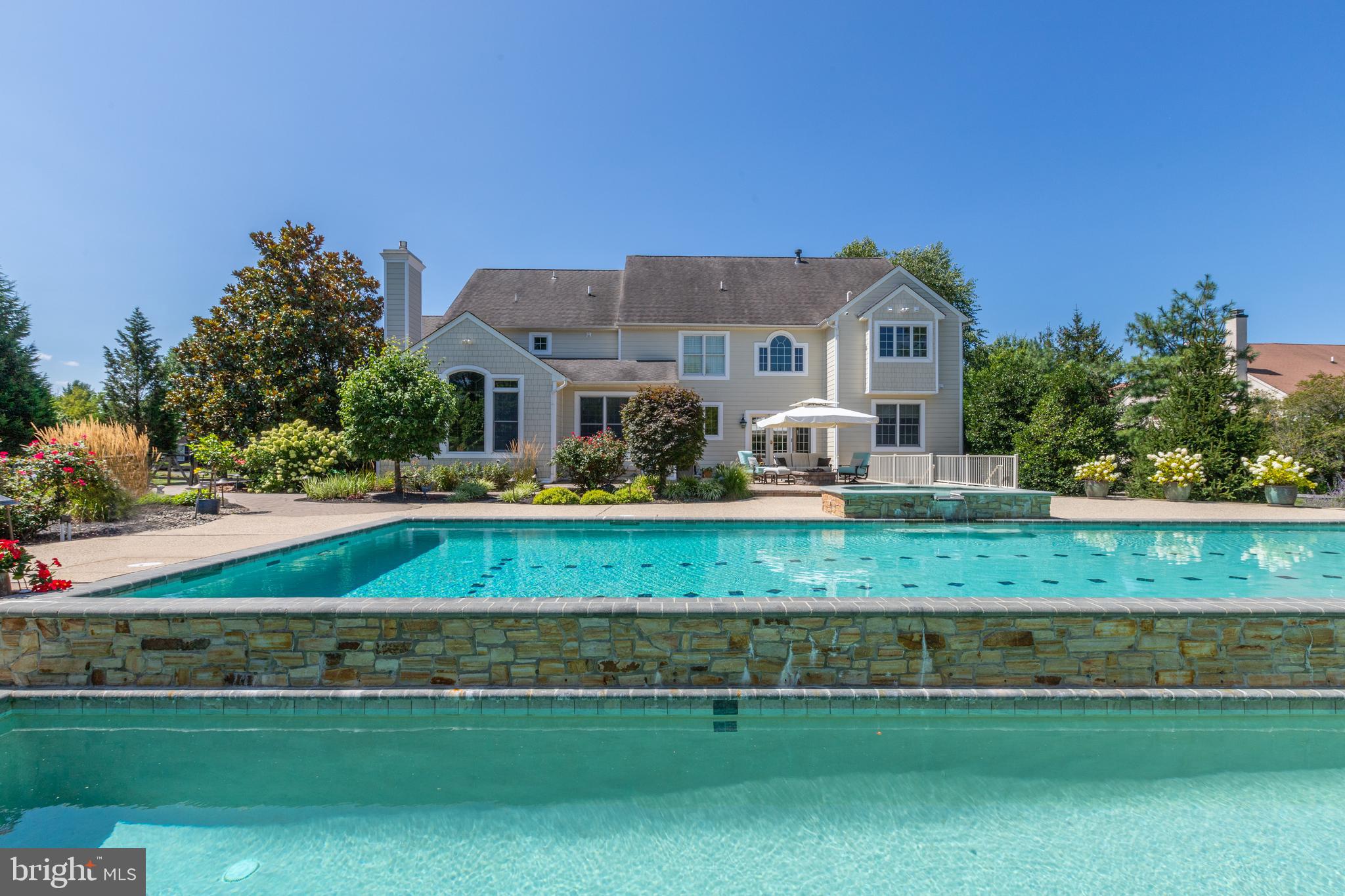 ENCLAVE AT EVANSBURG - Residential