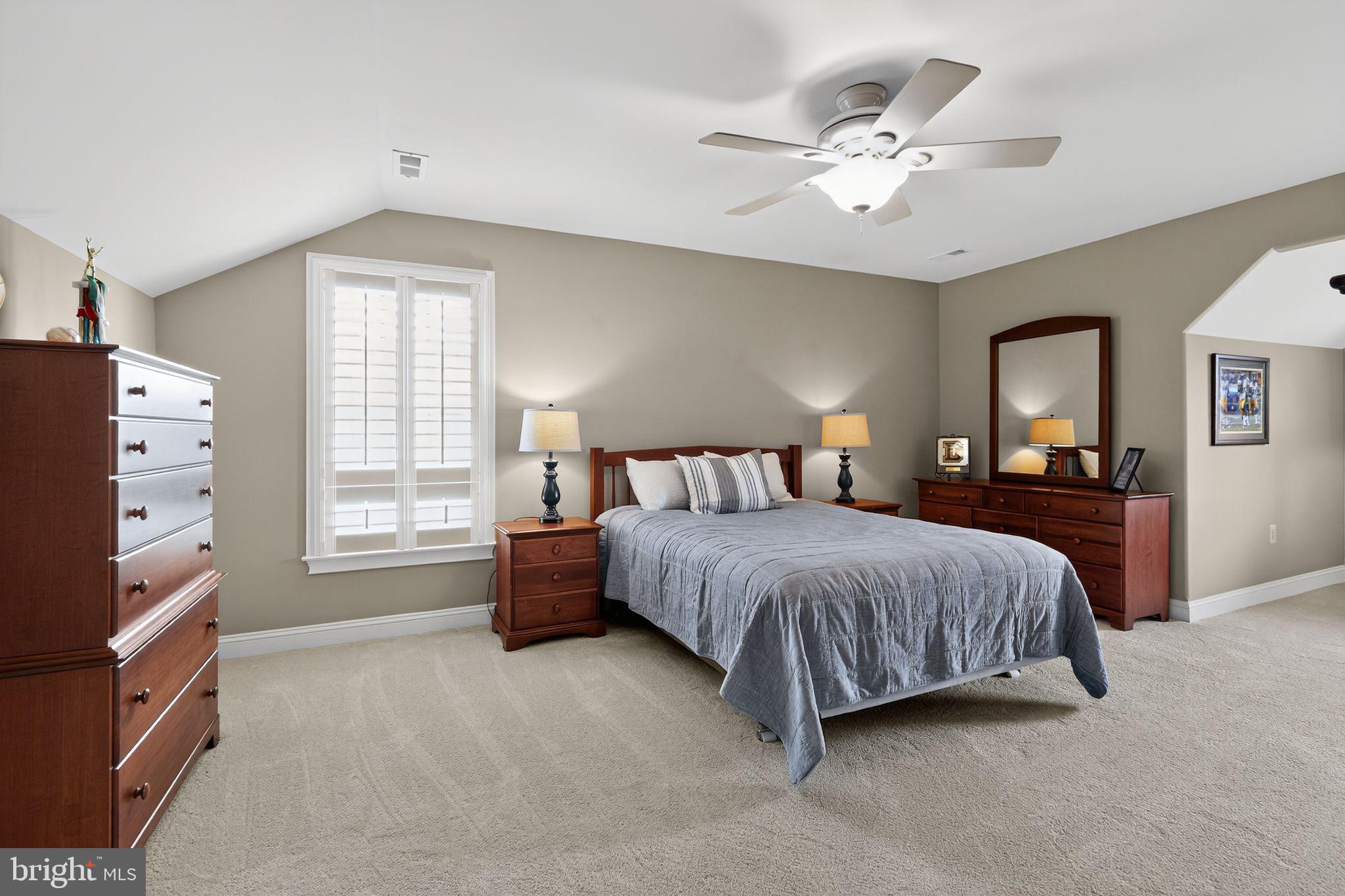 ENCLAVE AT EVANSBURG - Residential