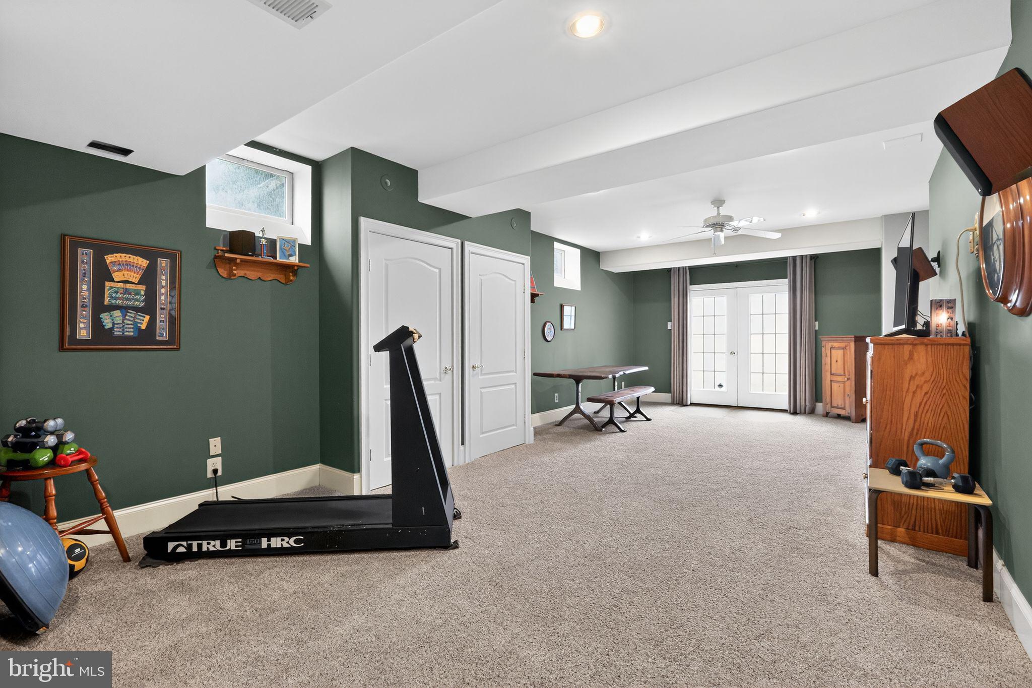 ENCLAVE AT EVANSBURG - Residential