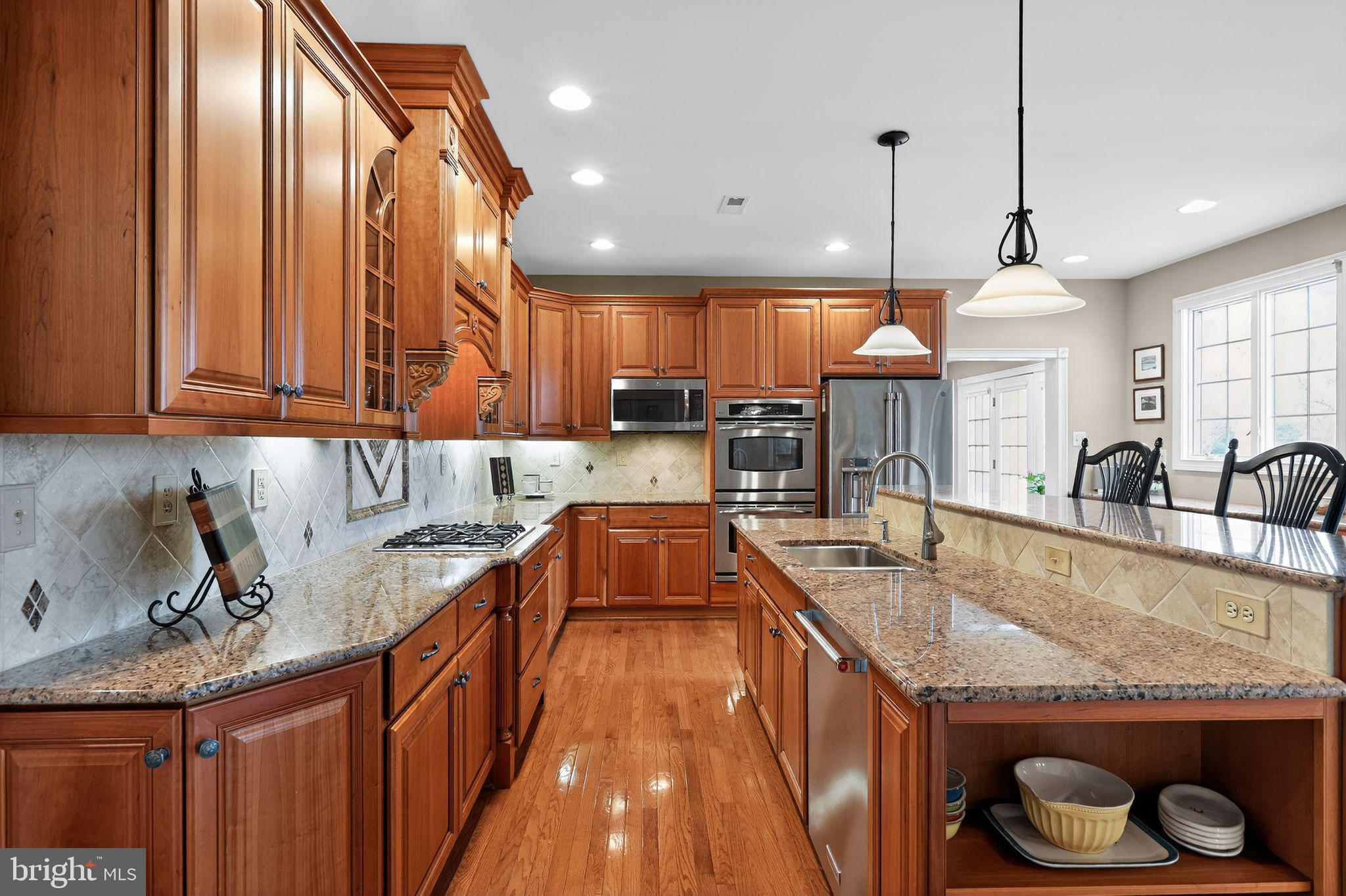 ENCLAVE AT EVANSBURG - Residential