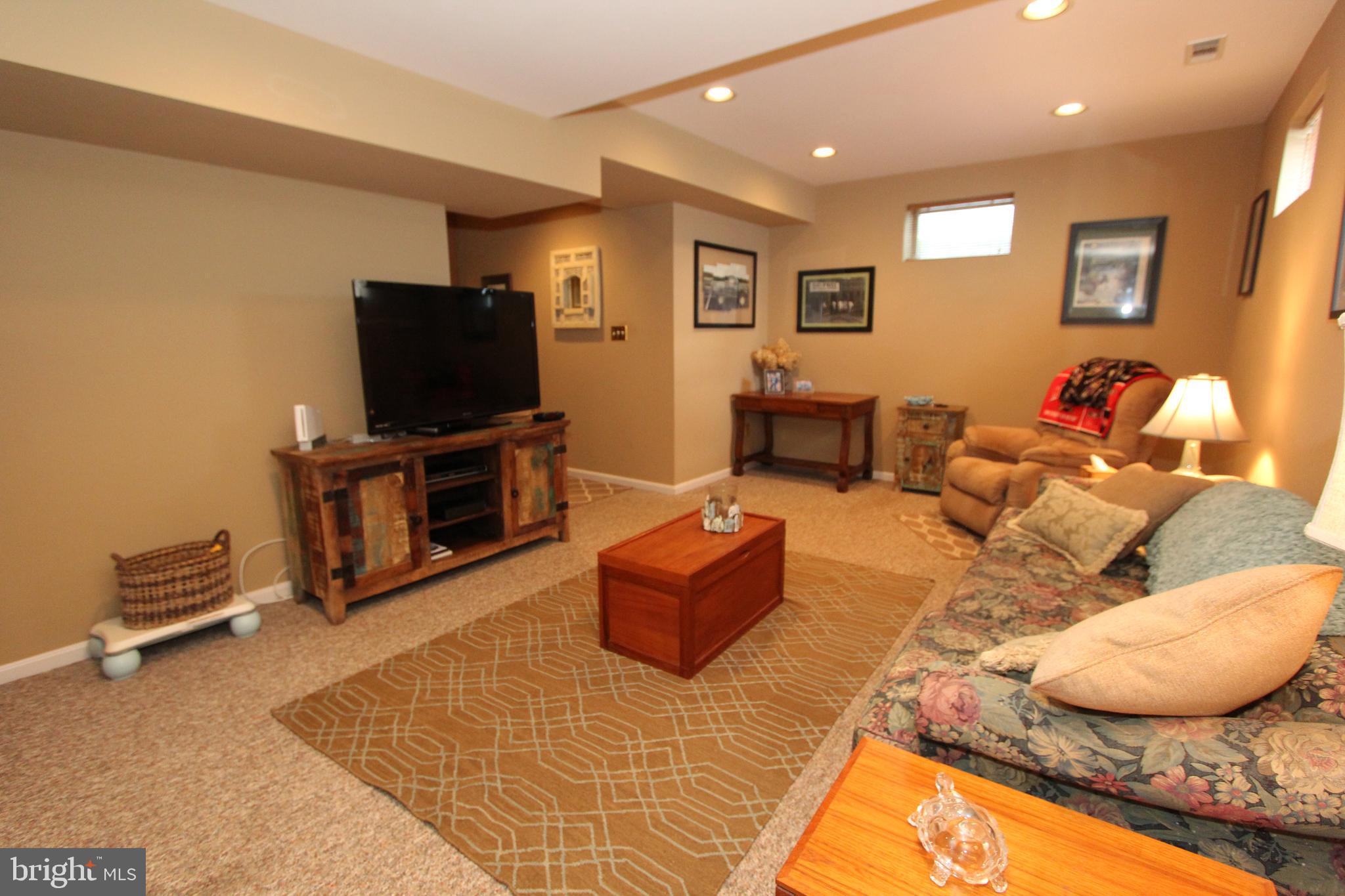 CLOVER HILL III - Residential