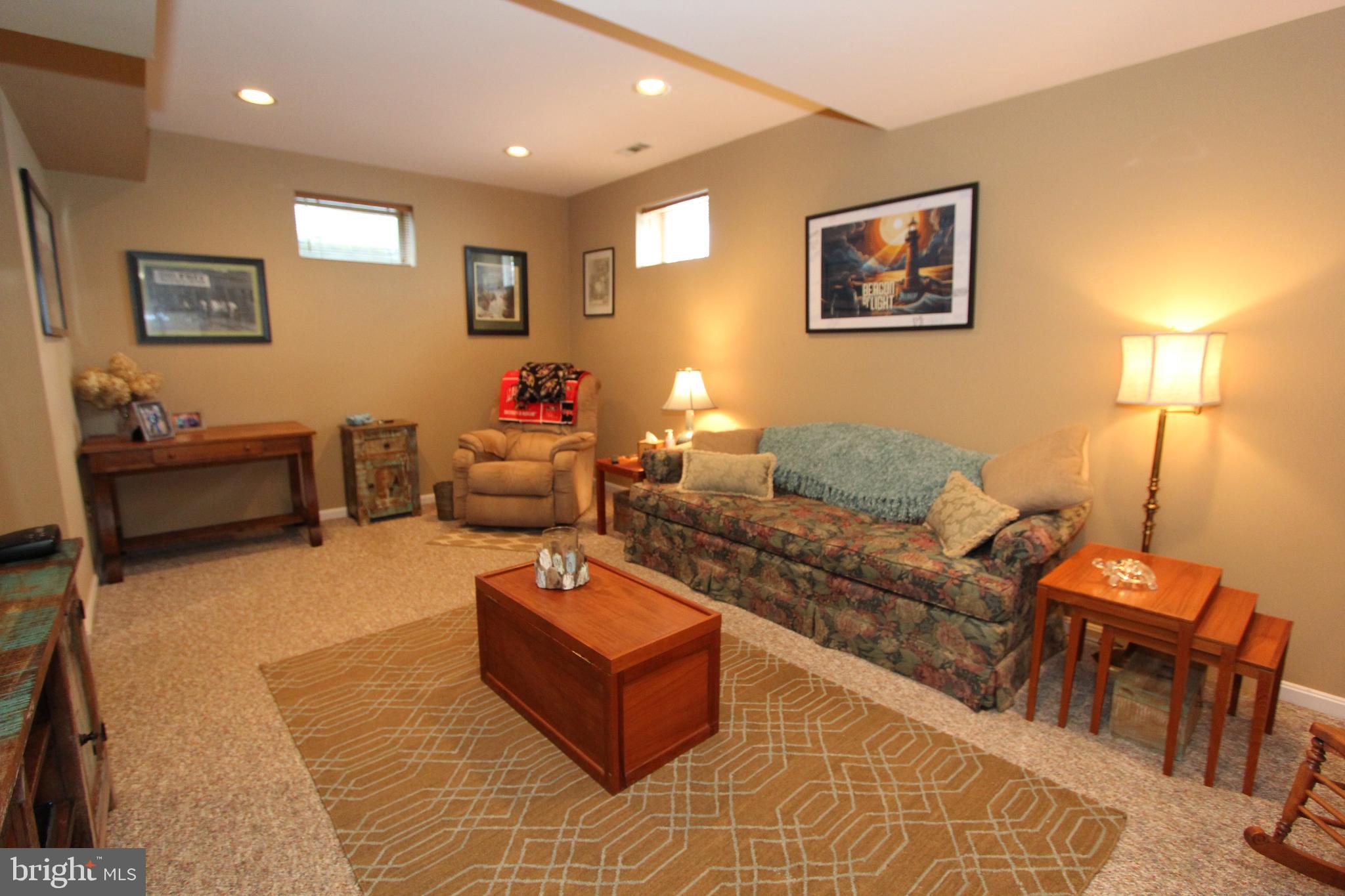 CLOVER HILL III - Residential