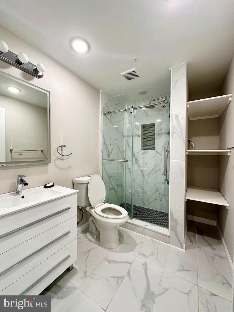 SUMMER HILL - Residential Lease