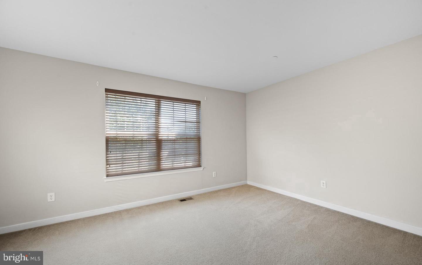 SUMMER HILL - Residential Lease