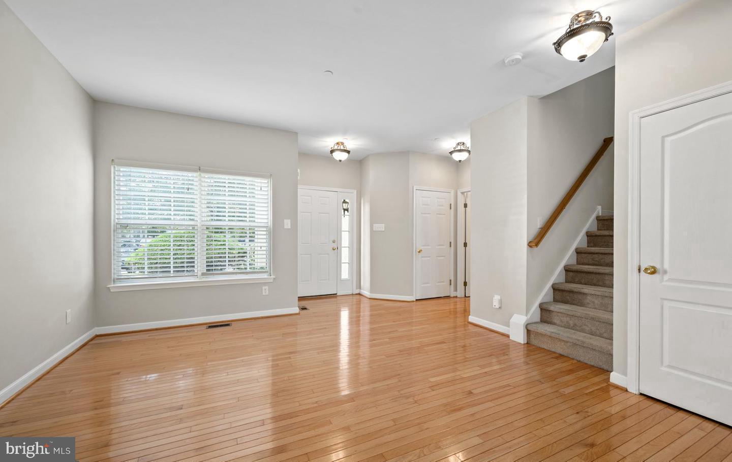 SUMMER HILL - Residential Lease