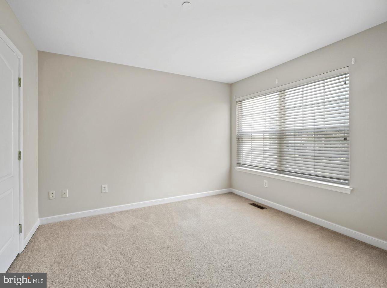 SUMMER HILL - Residential Lease