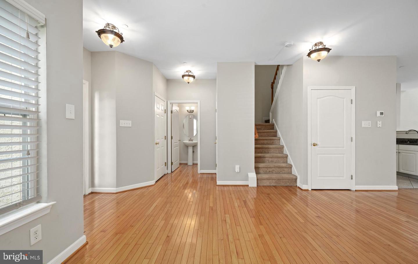 SUMMER HILL - Residential Lease