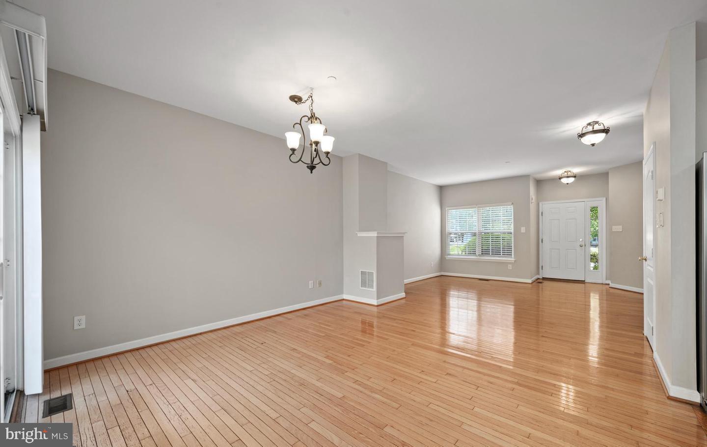 SUMMER HILL - Residential Lease