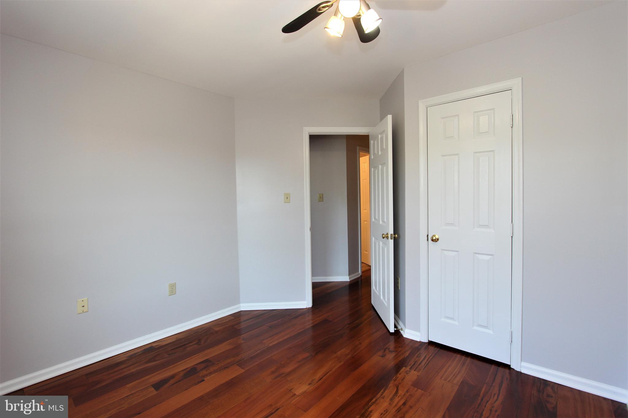 SHADOWBROOK - Residential