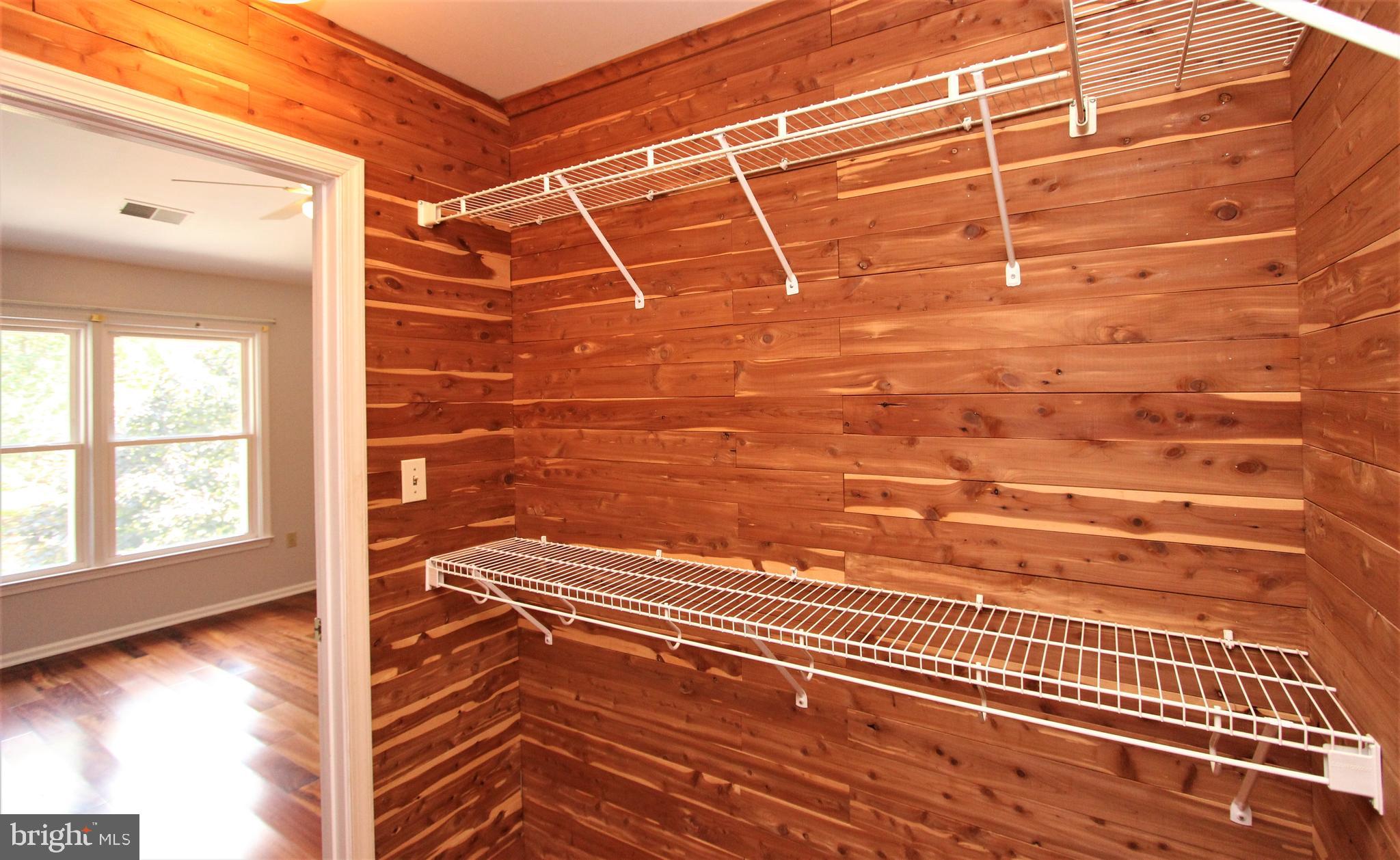 SHADOWBROOK - Residential